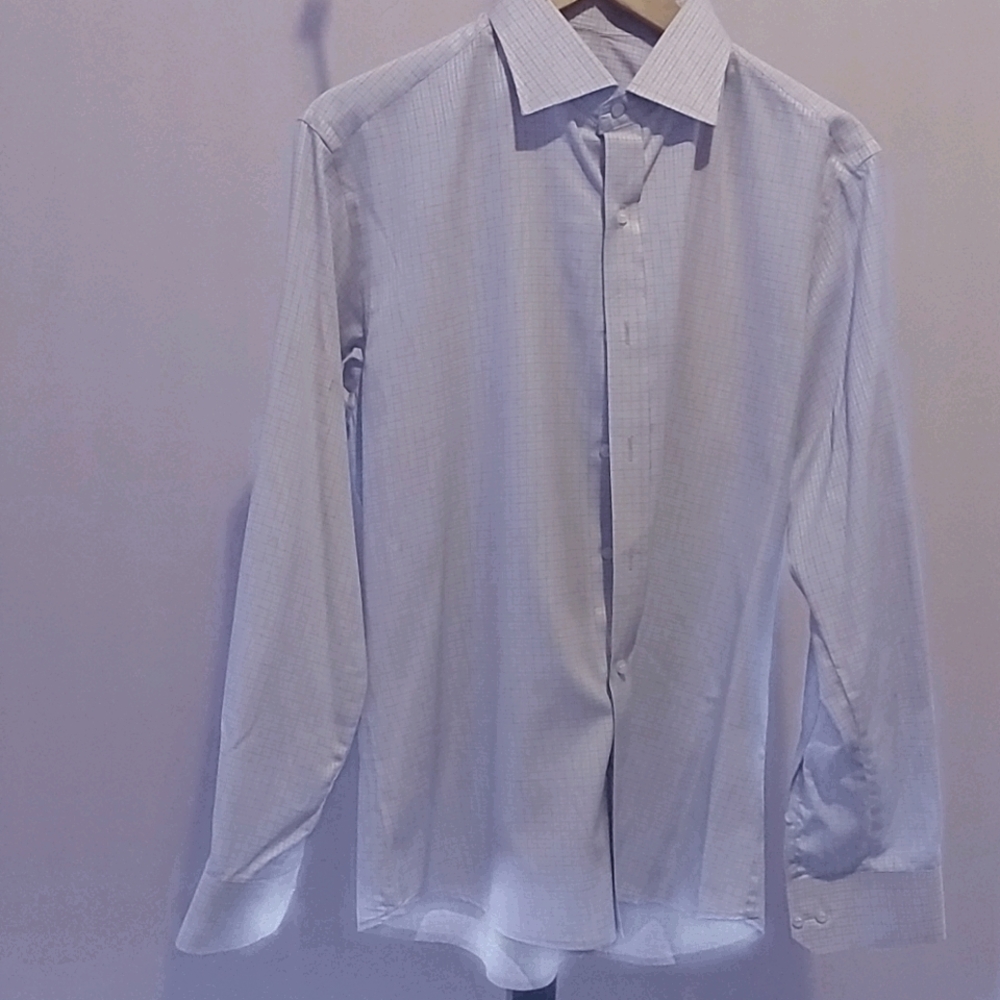 Shirt - Picture 2 of 3